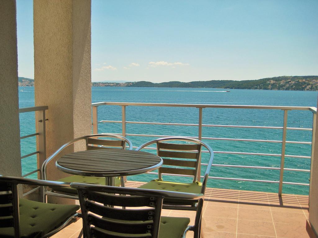 Apartments Marer Trogir Oda fotoğraf